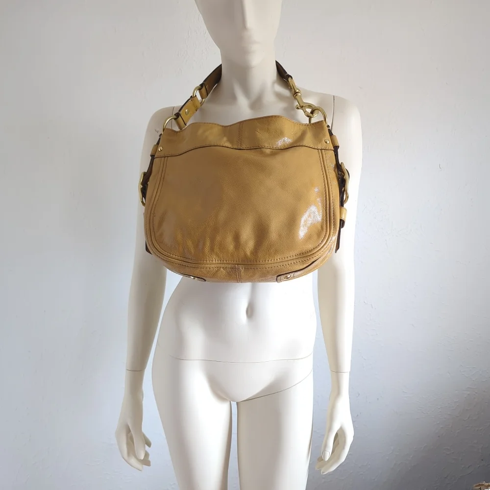 Coach zoe patent
